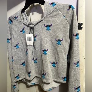 Disney Stitch Size 2XL sweater cropped